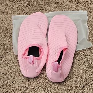 Pink Water Shoes with Textured Fabric and Rounded Toe